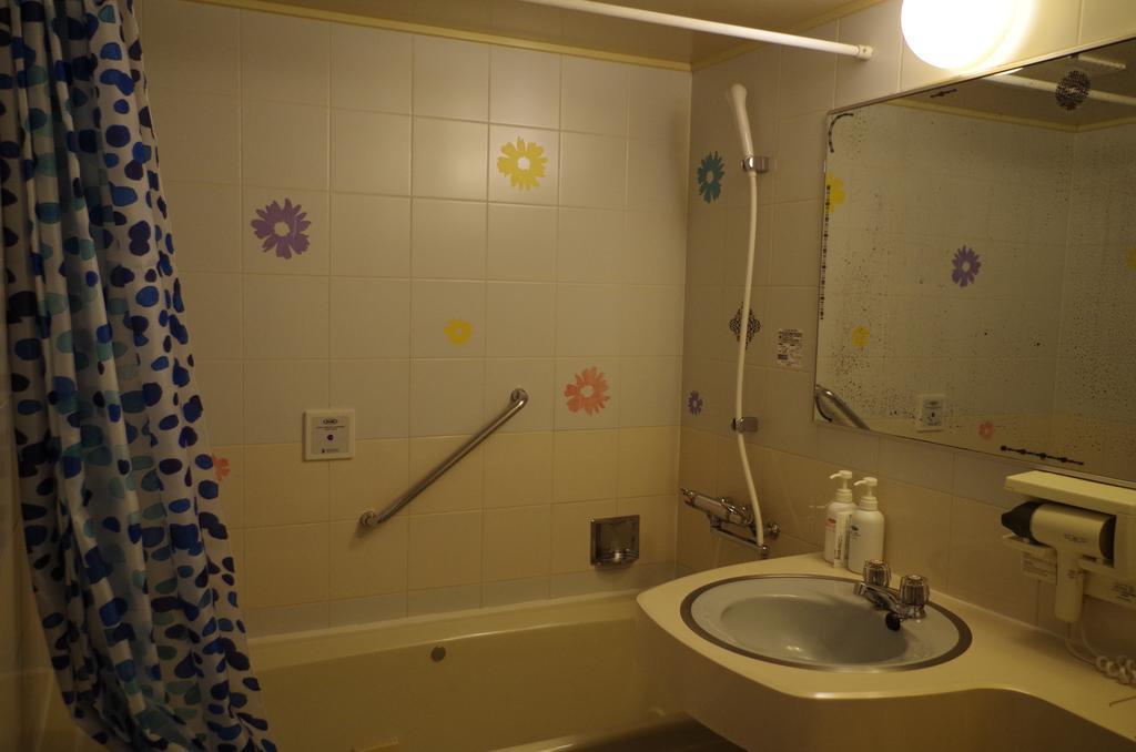 City Hotel Bell Urayasu Buitenkant foto